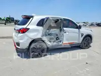 2023 Mitsubishi OUTLANDER фото