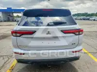 2023 Mitsubishi OUTLANDER фото