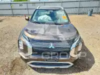 2023 Mitsubishi OUTLANDER photo