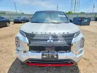 2023 Mitsubishi OUTLANDER фото