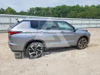2023 Mitsubishi OUTLANDER фото