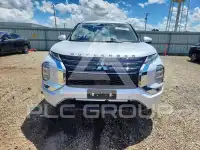 2023 Mitsubishi OUTLANDER фото