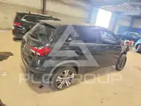 2023 Mitsubishi OUTLANDER фото