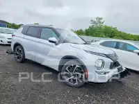 2023 Mitsubishi OUTLANDER фото