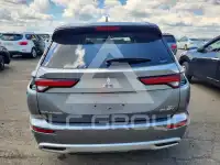 2023 Mitsubishi OUTLANDER фото