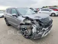 2023 Mitsubishi OUTLANDER фото