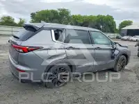 2023 Mitsubishi OUTLANDER фото
