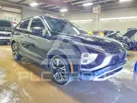 2023 Mitsubishi ECLIPSE photo