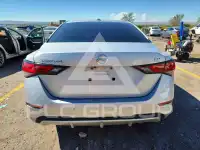 2023 Nissan SENTRA фото