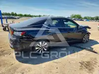 2023 Nissan SENTRA фото