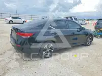 2023 Nissan SENTRA фото