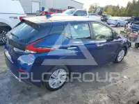 2023 Nissan LEAF photo