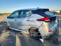 2023 Nissan LEAF фото