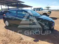 2023 Nissan LEAF photo