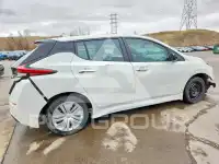 2023 Nissan LEAF фото