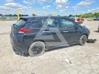 2023 Nissan LEAF фото