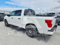 2023 Nissan TITAN фото