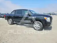 2023 Nissan TITAN фото