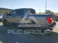 2023 Nissan TITAN фото