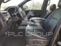 2023 Nissan TITAN фото