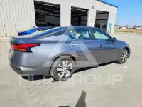 2023 Nissan ALTIMA photo