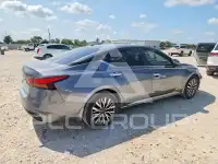 2023 Nissan ALTIMA photo
