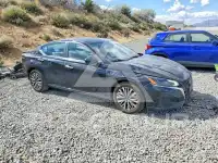 2023 Nissan ALTIMA photo