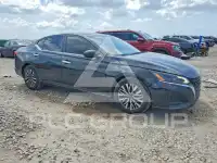 2023 Nissan ALTIMA photo