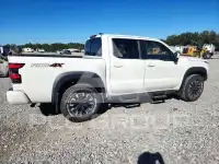 2023 Nissan FRONTIER photo