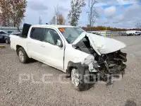 2023 Nissan FRONTIER photo