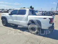 2023 Nissan FRONTIER photo