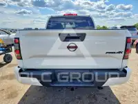 2023 Nissan FRONTIER photo