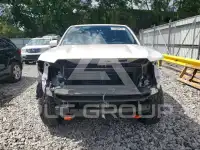 2023 Nissan FRONTIER photo
