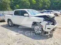 2023 Nissan FRONTIER фото