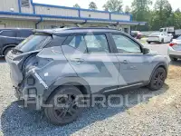 2023 Nissan KICKS фото