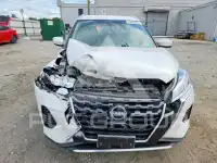 2023 Nissan KICKS фото