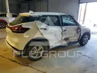 2023 Nissan KICKS фото