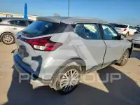 2023 Nissan KICKS фото