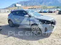 2023 Nissan KICKS фото