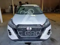 2023 Nissan KICKS фото