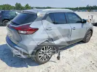 2023 Nissan KICKS фото