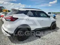 2023 Nissan KICKS фото