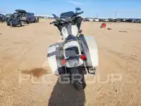 2023 Harley-Davidson  фото