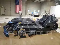 2023 Polaris Slingshot фото