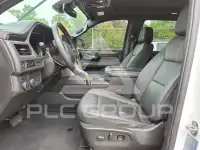 2023 Chevrolet Suburan фото