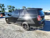 2023 Chevrolet Suburan photo