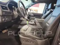2023 Chevrolet Suburan фото