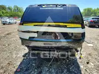 2023 Chevrolet Suburan photo