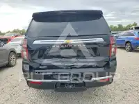 2023 Chevrolet Suburan photo