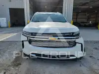 2023 Chevrolet Suburan photo